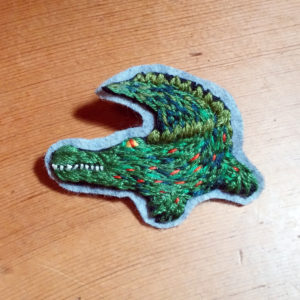 embroidery crocodile　手刺繍　ワニ